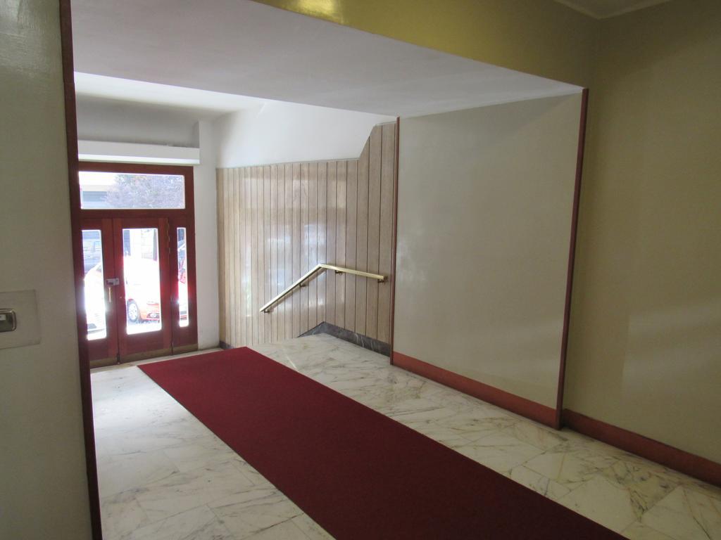 Pianeta Roma 127 Bed & Breakfast Exterior photo